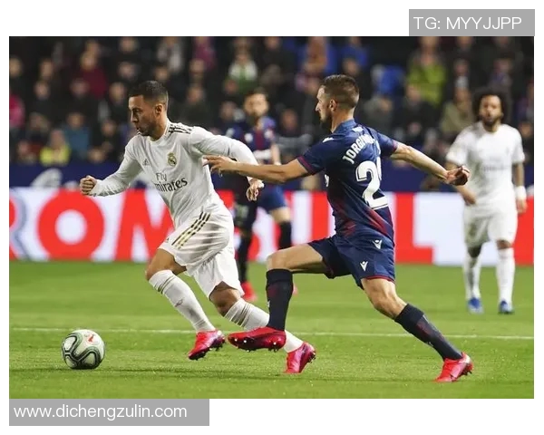 足球球星多元化赚钱之道从薪水到代言与投资的全方位解析